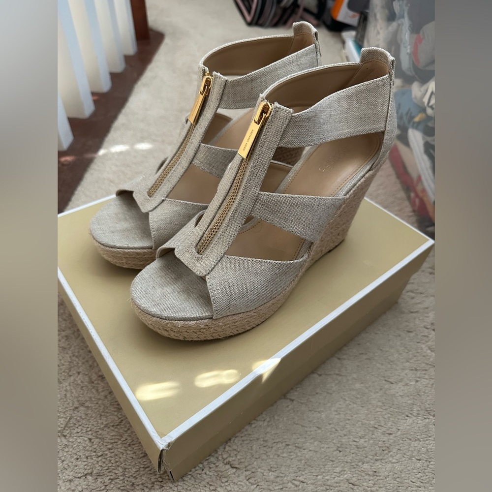 Michael Kors Zip-Front Wedge Sandal Size 7.5M